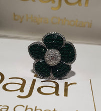 Load image into Gallery viewer, Poppy Green Flower Ring | HauteLook