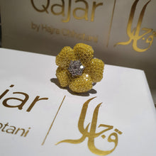 Load image into Gallery viewer, Flowers of the Forest in Yellow | HauteLook