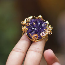 Load image into Gallery viewer, centred Party Ring