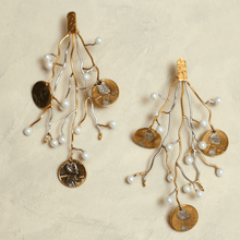 Load image into Gallery viewer, Earrings