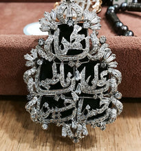 Load image into Gallery viewer, Panjatan Pak Locket