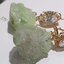 Load image into Gallery viewer, Minty Green Rock Glams