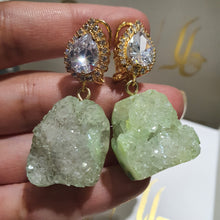 Load image into Gallery viewer, Minty Green Rock Glams