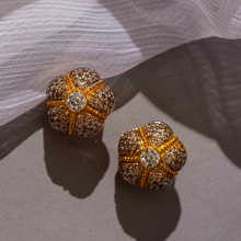 Load image into Gallery viewer, Blooming Buds in Champagne