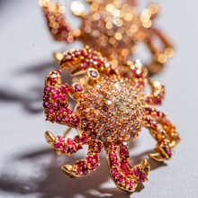 Load image into Gallery viewer, Crimson Crab Claw