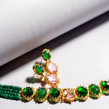 Load image into Gallery viewer, The Soraiya - Cluster of Stars - Choker Set