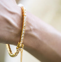 Load image into Gallery viewer, Miracle Links - Tennis Bracelet | Made of Silver
