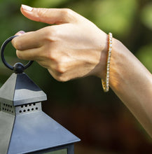 Load image into Gallery viewer, Miracle Links - Tennis Bracelet | Made of Silver