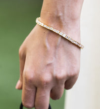 Load image into Gallery viewer, Miracle Links - Tennis Bracelet | Made of Silver