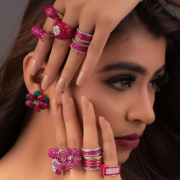 How We Design Beautiful Jewelry Gifts For Women | Qajar Jewellery