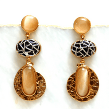 Load image into Gallery viewer, Textured Metallics Ethnic Earrings
