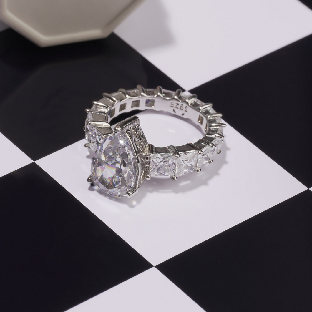 Big Diamond Styled Ring | Luxury 925 Silver